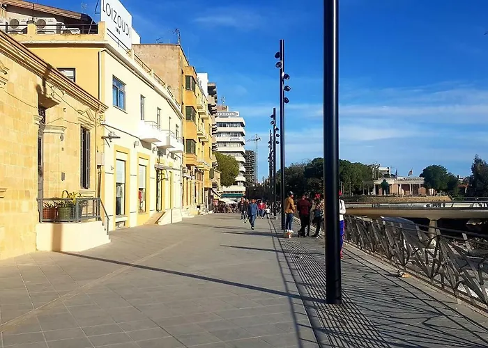 Square Apartment Nicosia